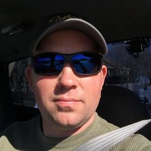 Meet your Posher, Derek